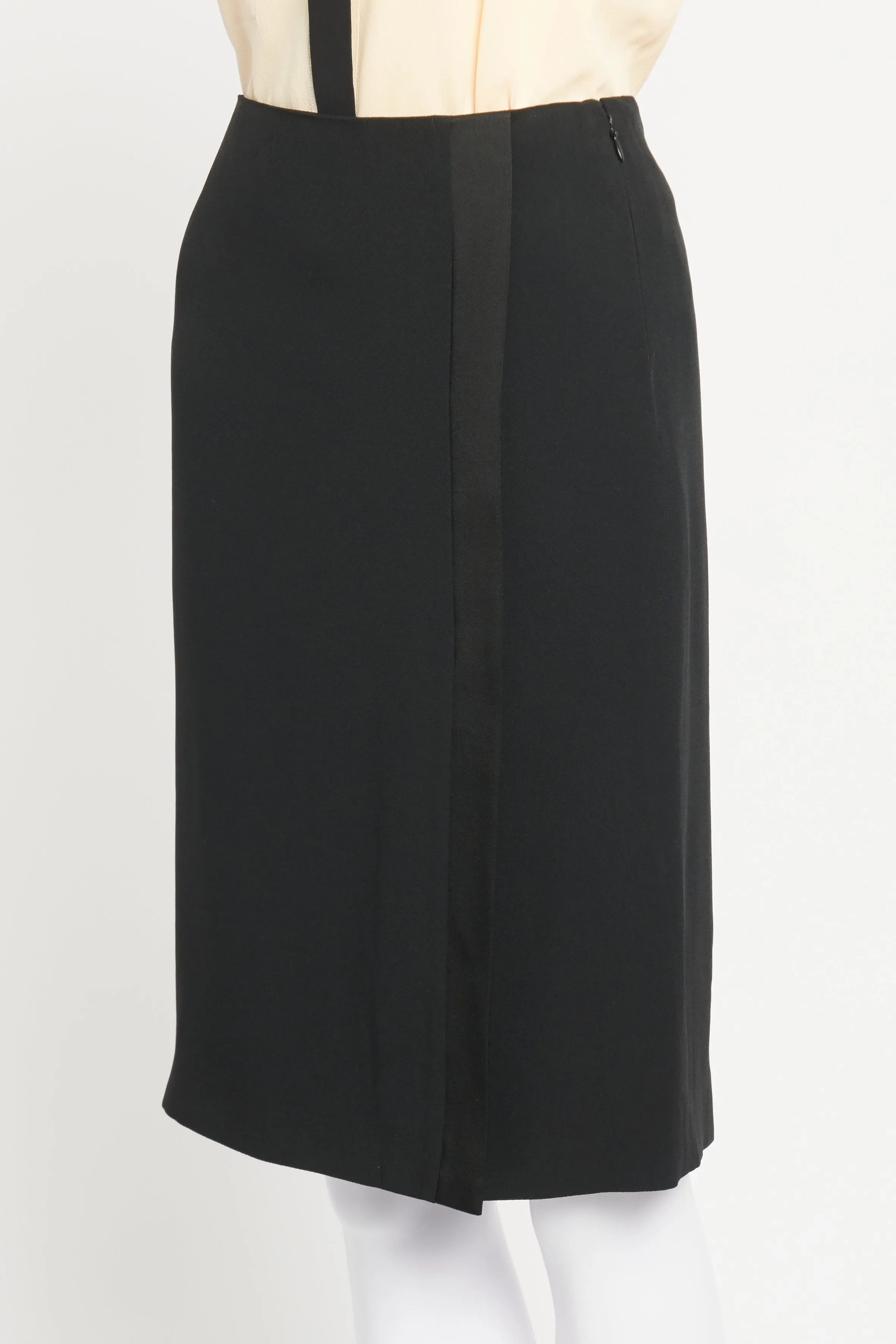 2012 Black Slit Preowned Knee Skirt