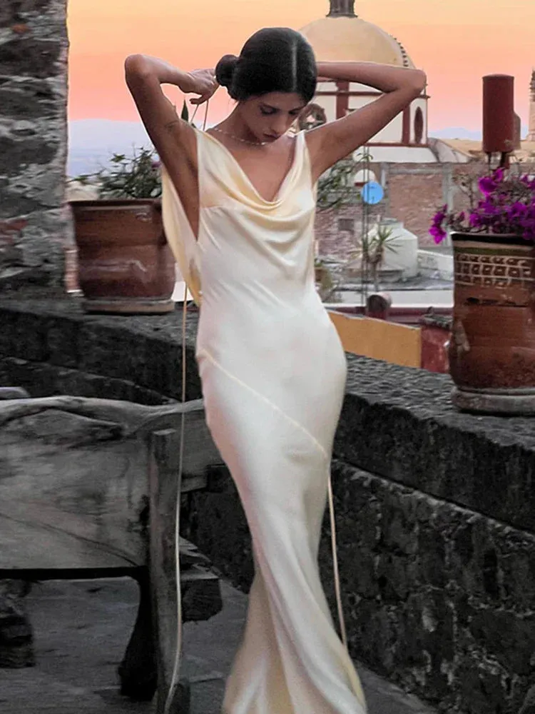 2024 Sunny Evening Spaghetti Strap Backless Satin Maxi Dress