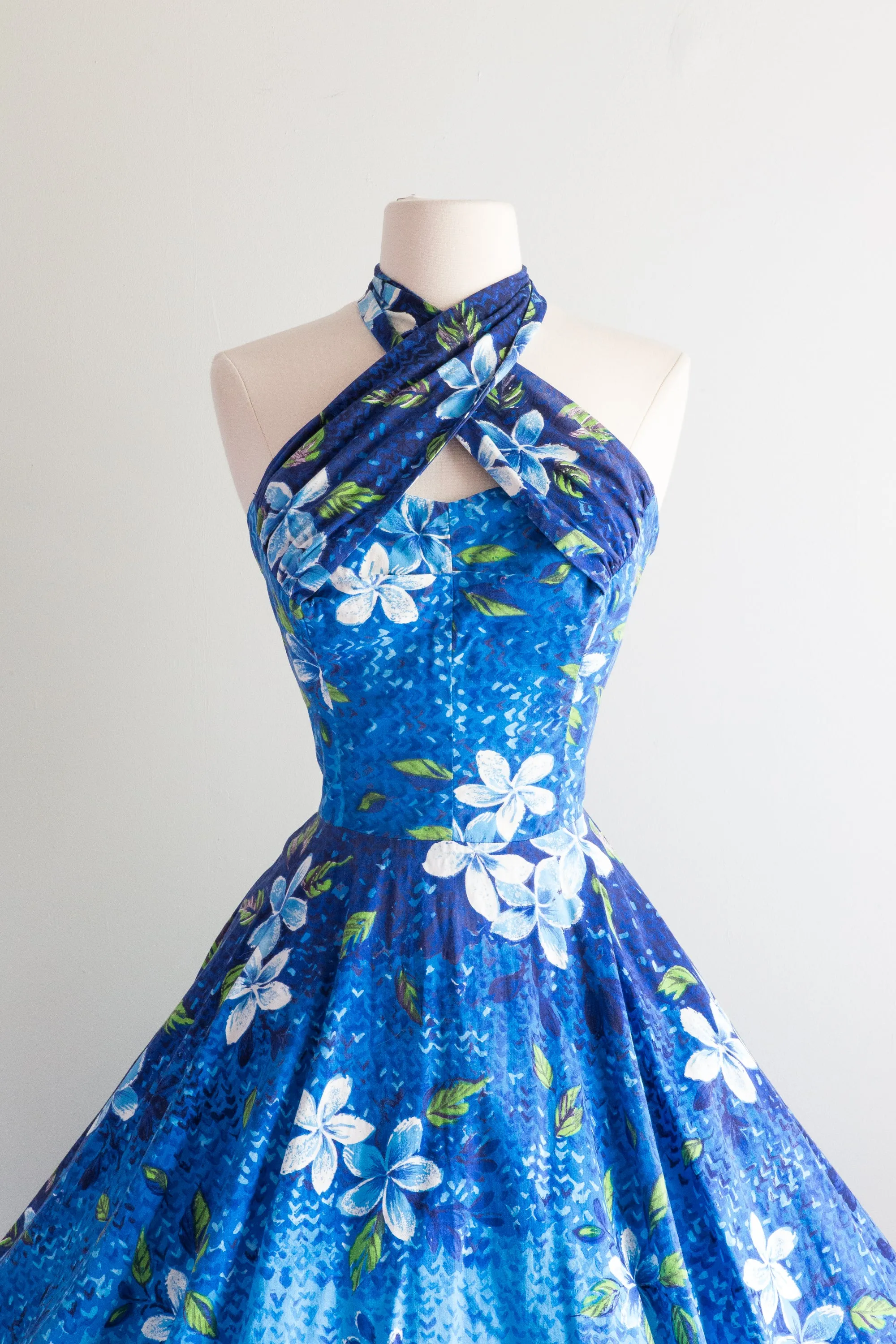 Brilliant Blue 1950's Cotton Hawaiian Dress by Kamehameha With Full Skirt / Waist 28