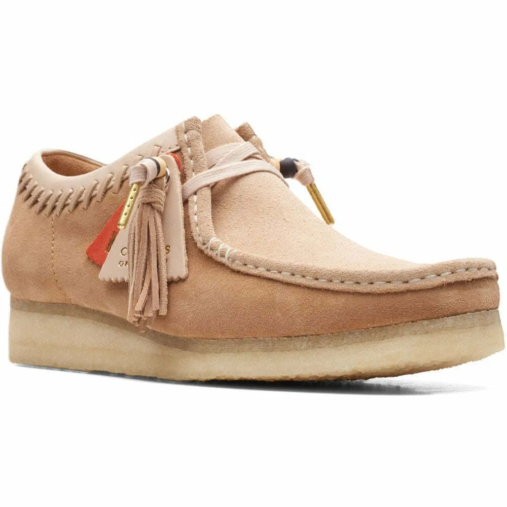 Clarks Originals Wallabee Low Men's Natural Tan Suede 26165427