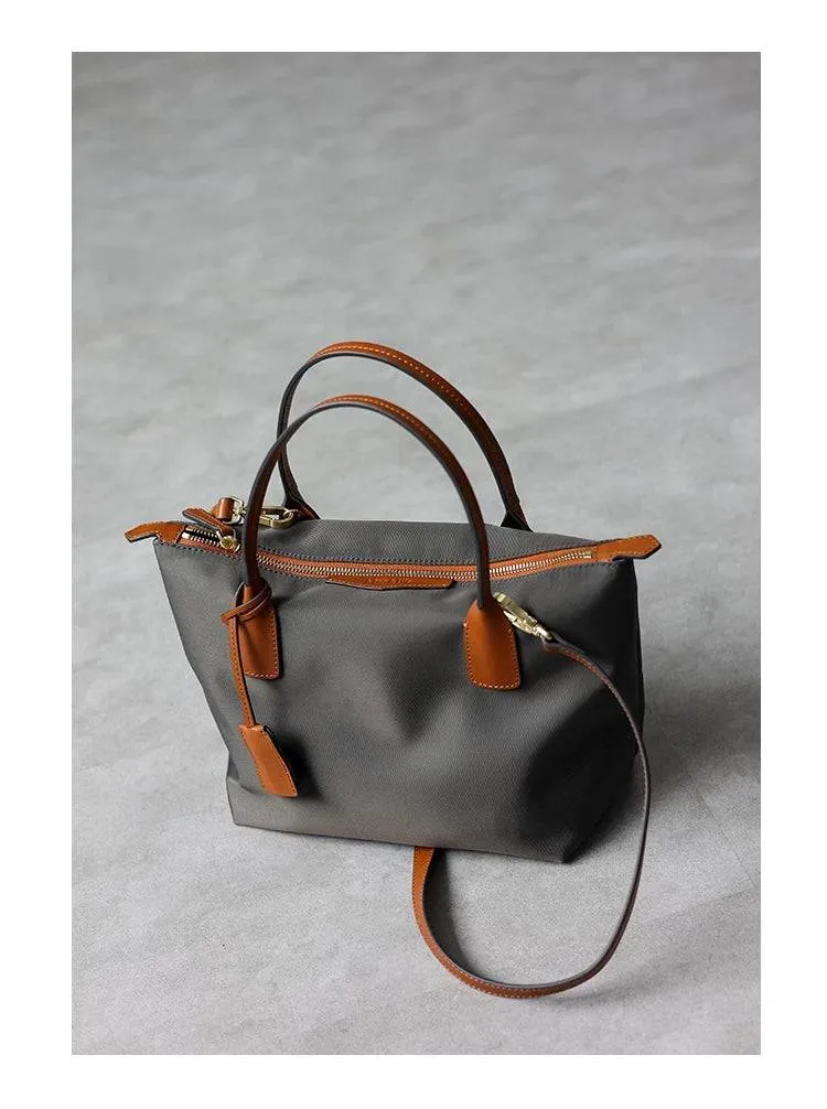 EmTote Shoulder Bag Grey