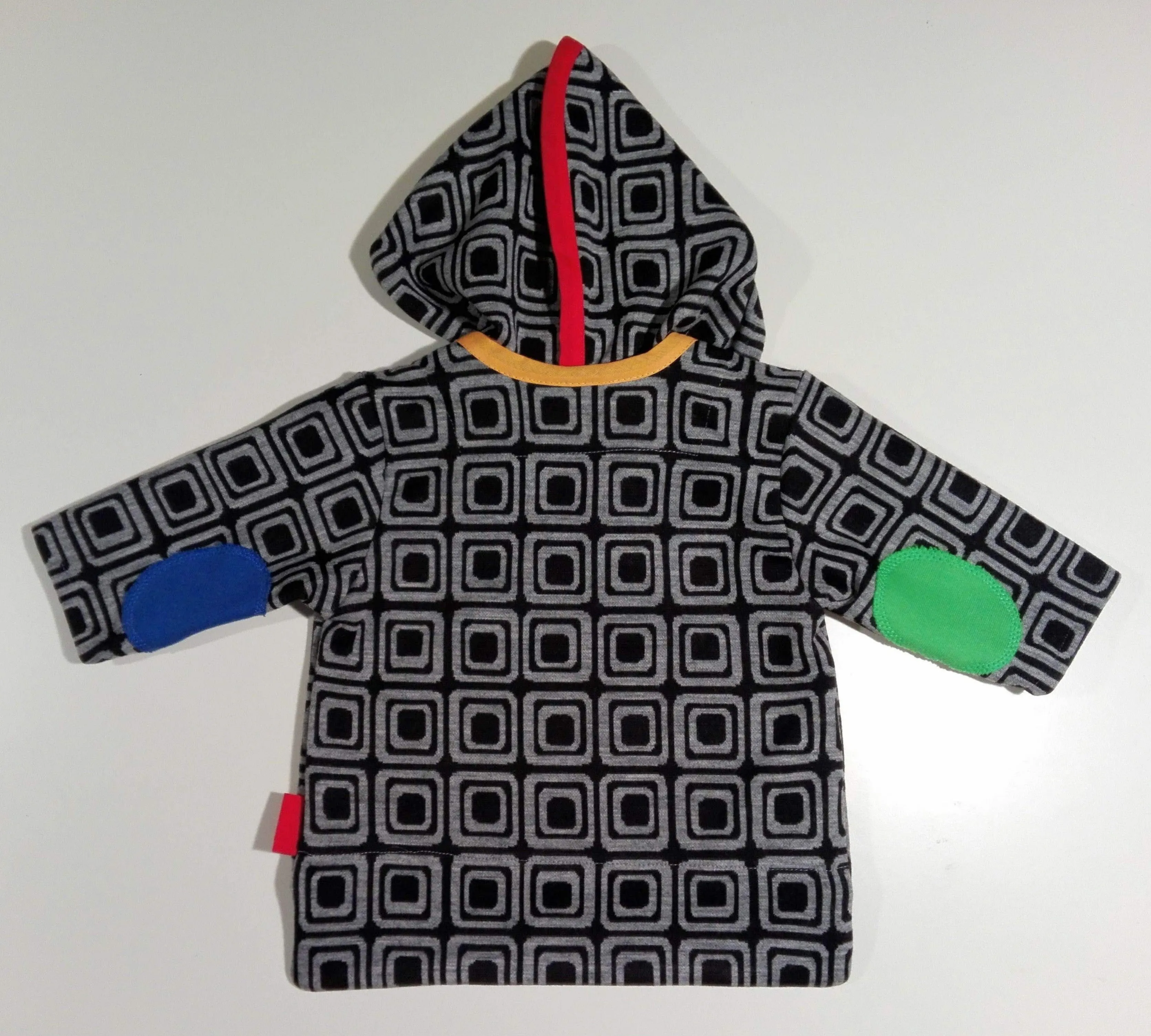 Jacket in mixed cotton and wool with hood