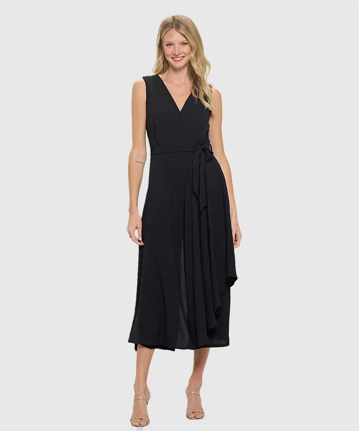 Last Tango Sleeveless V-Neck Jumpsuit | Black