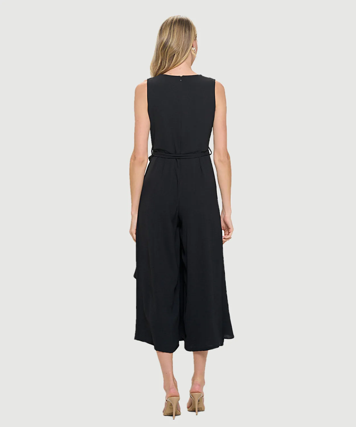 Last Tango Sleeveless V-Neck Jumpsuit | Black