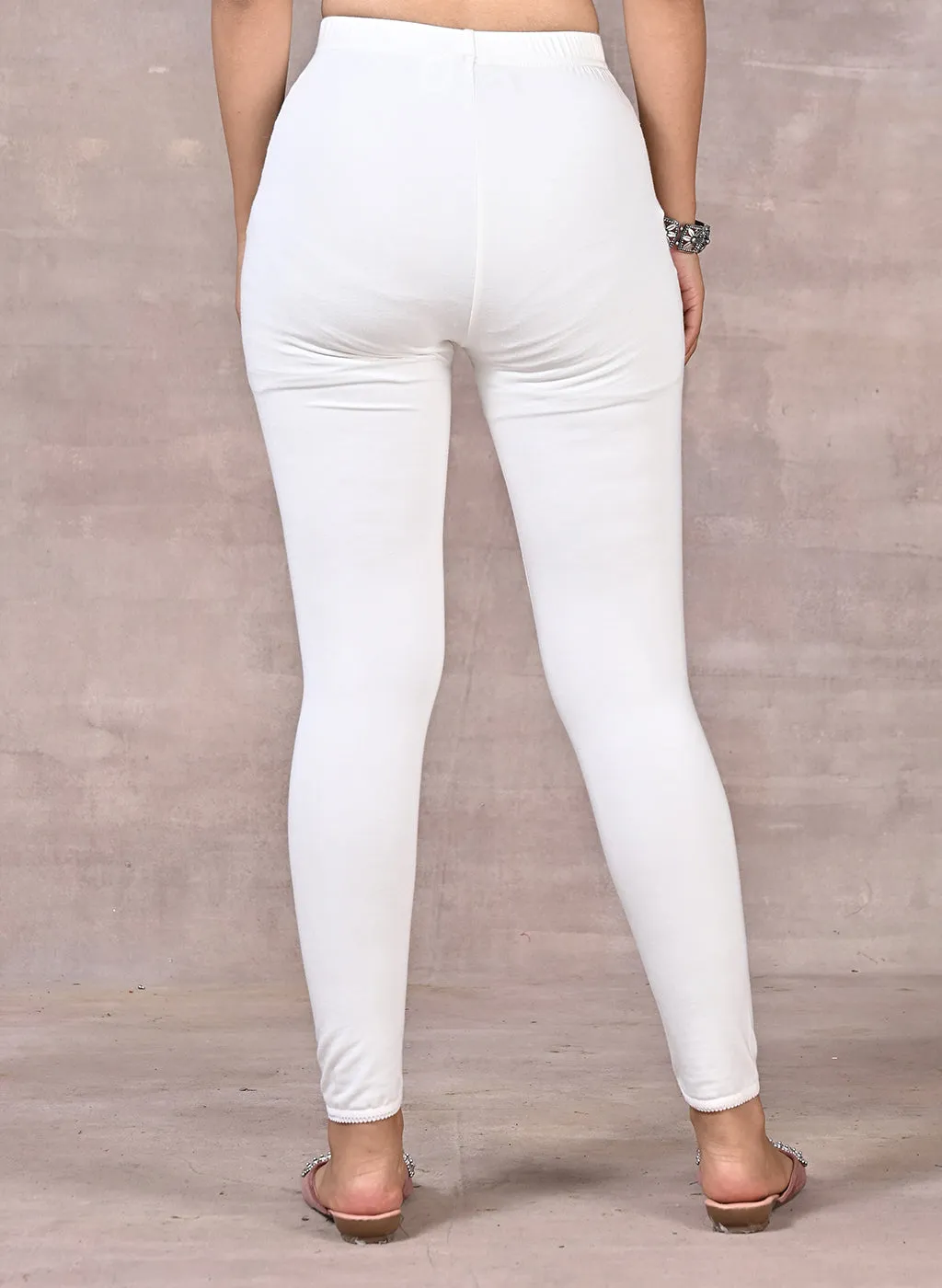 Off White Ankle Length Plain Legging