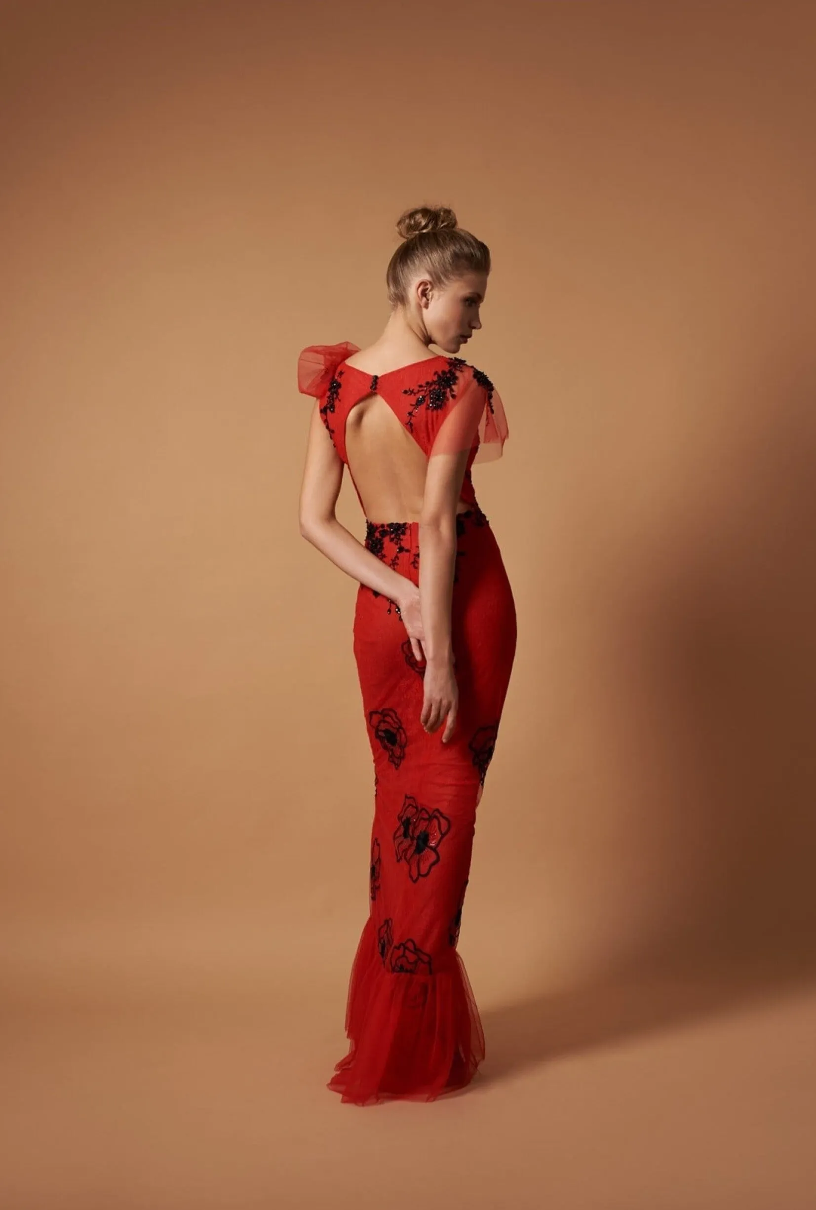 Red Dress with Asymmetric Shoulders for Special Events