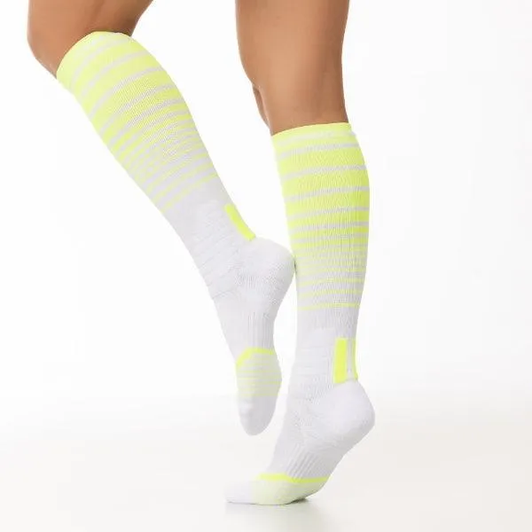 Women's Run Free Running Yellow knee high socks 2-packs